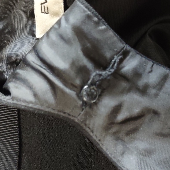 Evan Picone Empire Waist Sheath Dress - Picture 8 of 8